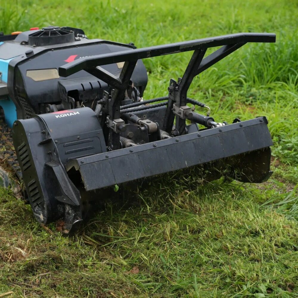 kh xlm8040b tondeuse à gazon radiocommandée à chenilles robuste | tout terrain en pente